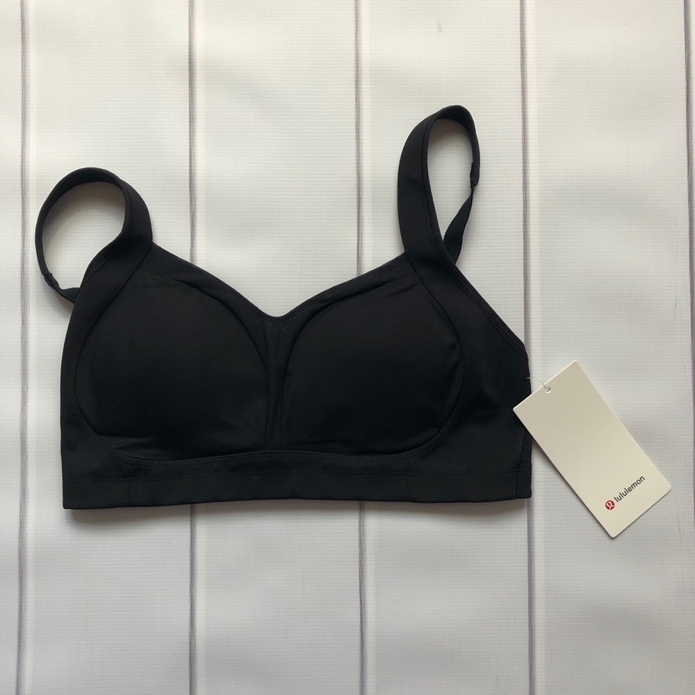 Lululemon TaTa Tamer 36DD NWT